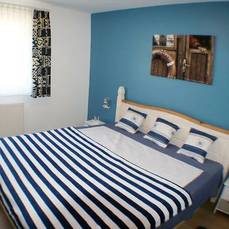 Prise1 Ferienwohnung Бреге Экстерьер фото
